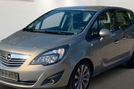 Opel Meriva 131.382 km 2.499 € Brehna 06796