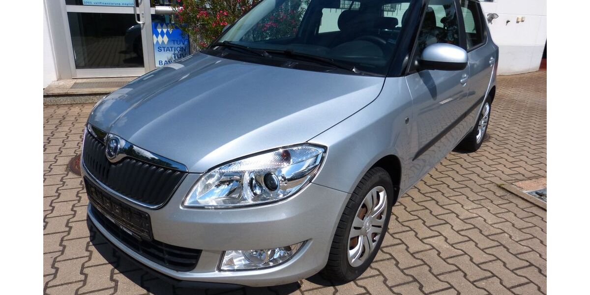 Skoda Fabia 40.000 km 9.490 &euro; Fürth 90765