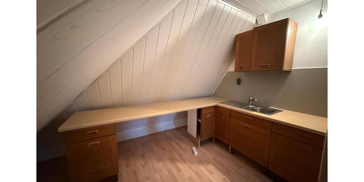 Dachgeschoßwohnung Neuwied - 1 Zimmer, 55 m&sup2;, 450&euro; | Angebot:25050438