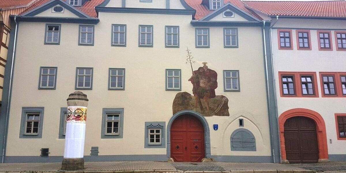 Wohnen im Denkmal! Stilvolle 3-Zimmer-Wohnung mit Balkon! 3 zimmer