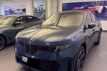BMW iX3 9.000 km 77.900 &euro; Vilsheim 84186