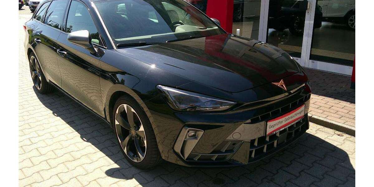 Cupra Leon 16.150 km 28.000 &euro; Steinigtwolmsdorf 01904