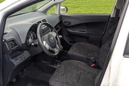 Toyota Verso-S 64.420 km 7.900 &euro; Zweibrücken 66482