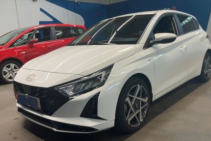 Hyundai i20 16.533 km 17.100 € Frankfurt am Main 60329