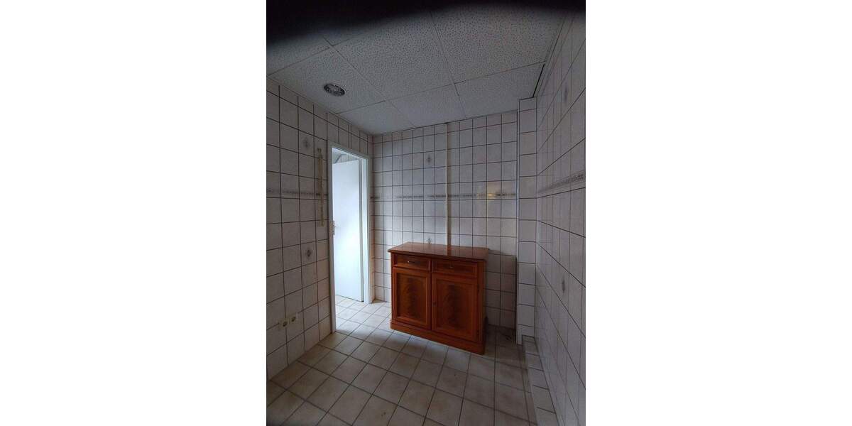 Gewerbeobjekt Döbeln - 3 Zimmer, 116 m&sup2;, 464&euro; | Angebot:25692197