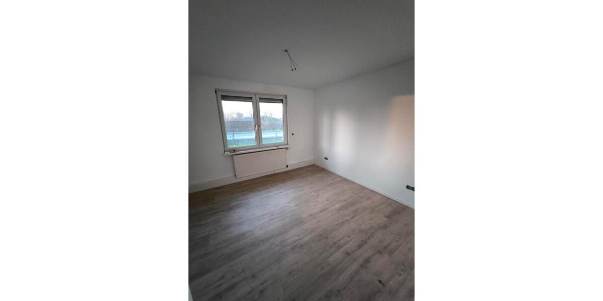 Einfamilienhaus in Niepars zu vermieten 2 zimmer