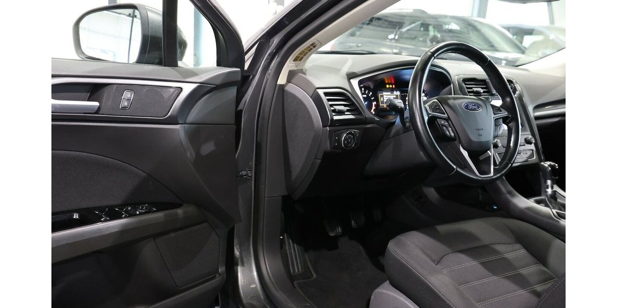 Ford Mondeo Tunier 2.0 EcoBlue BUSINESS / NAVI+KAEMRA 146.000 km 14.444 &euro; Hamm 59077