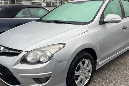 Hyundai i30 249.000 km 2.700 € Dachau (bei München) 85221