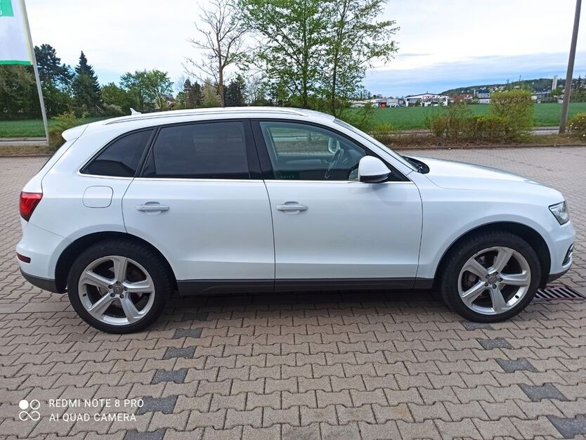 Audi Q5 210.000 km 14.950 € Schwandorf 92421