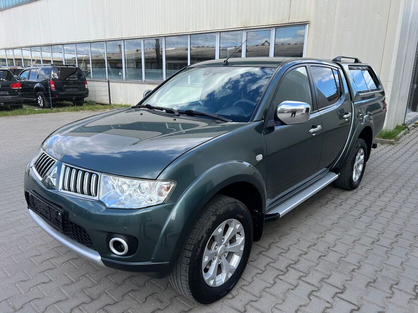 Mitsubishi L200 145.000 km 12.999 € berlin 10787