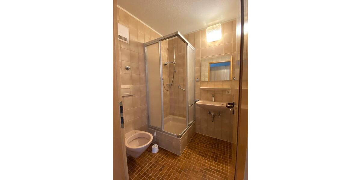 Etagenwohnung Karlsbad - 1 Zimmer, 28 m&sup2;, 680&euro; | Angebot:25424250