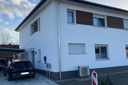 Haus Egeln - 4 Zimmer, 124 m&sup2;, 1.340&euro; | Angebot:26105685