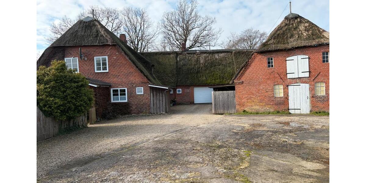 Bauernhaus, Landhaus Süderlügum - 15 Zimmer, 213 m&sup2;, 420.000&euro; | Angebot:25349296