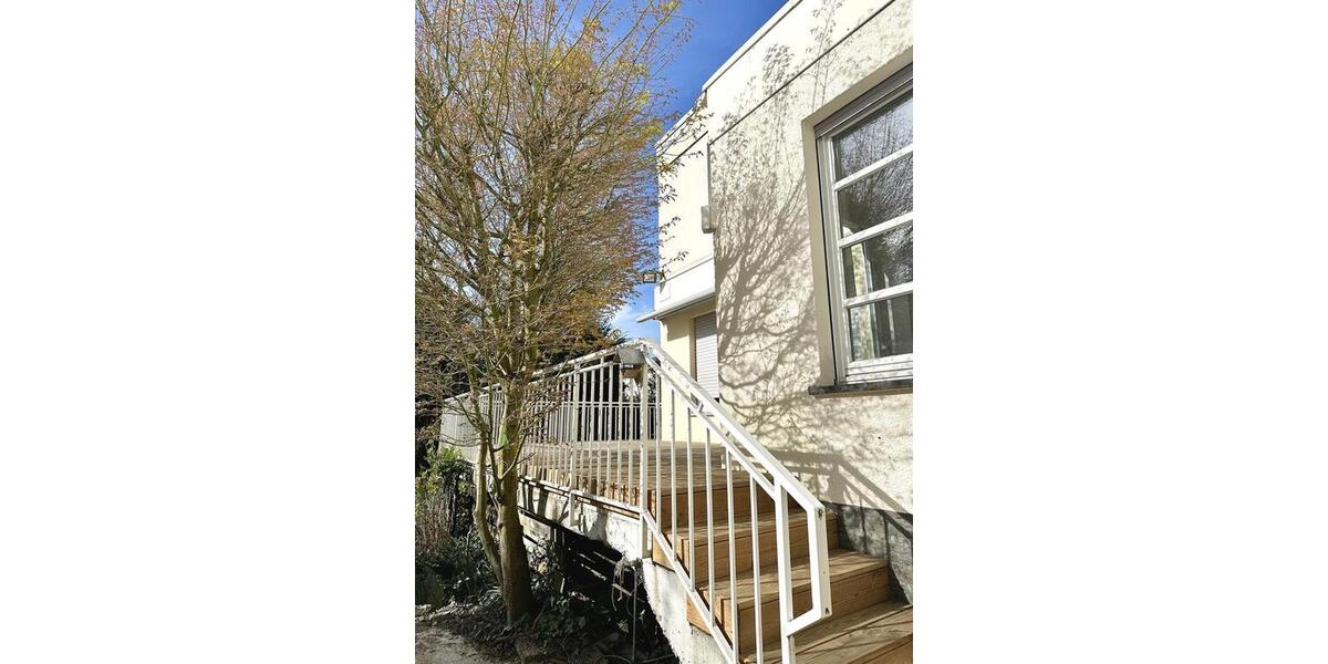 Doppelhaushälfte Bad Homburg vor der Höhe Gonzenheim - 3.5 Zimmer, 150 m&sup2;, 2.600&euro; | Angebot:26144498