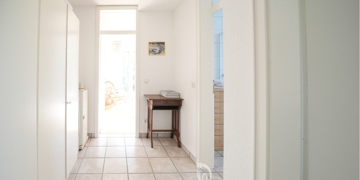 *reserviert* Attraktives Architekten-Einfamilienhaus mit Einliegerwohnung und herrlichem Garten - Einfamilienhaus Wertheim | Angebot:27081421