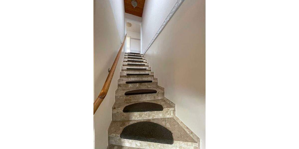 Einfamilienhaus Dätgen - 8 Zimmer, 213 m&sup2;, 590.000&euro; | Angebot:25742207
