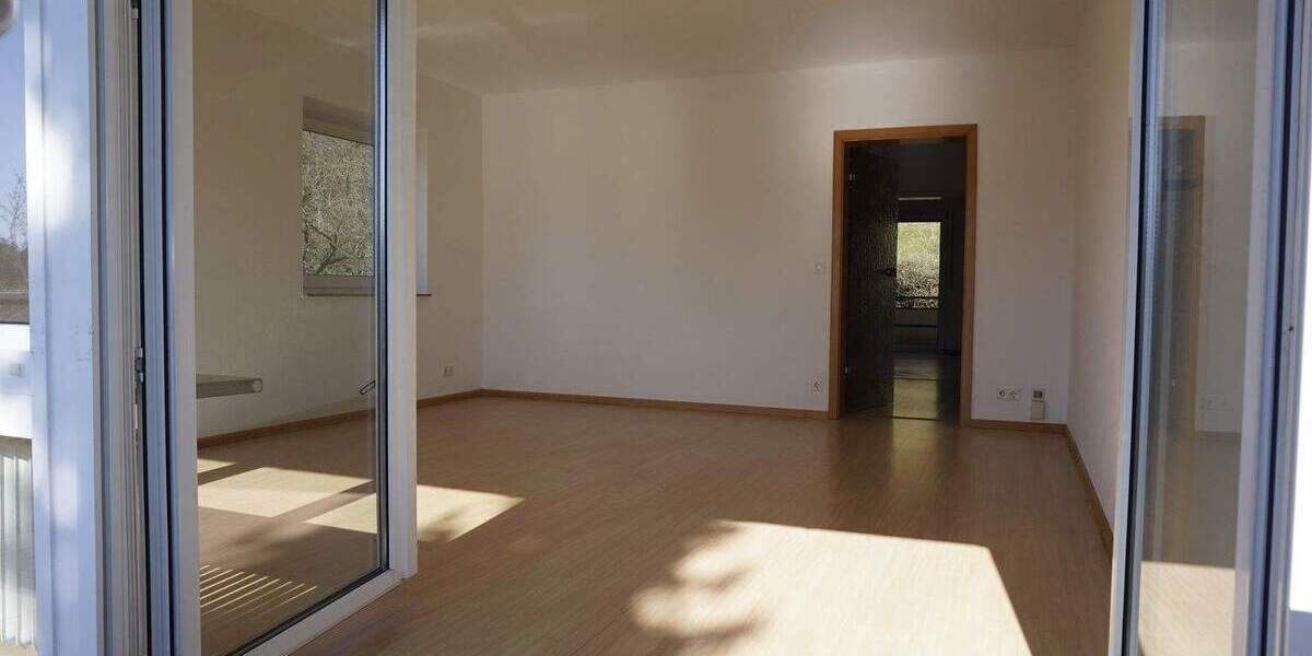 Etagenwohnung Karlsruhe Grötzingen - 5 Zimmer, 96 m&sup2;, 339.000&euro; | Angebot:25686903