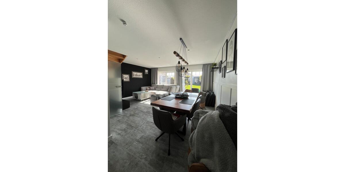 Reihenhaus Laatzen - 4 Zimmer, 134 m&sup2;, 430.000&euro; | Angebot:26840788