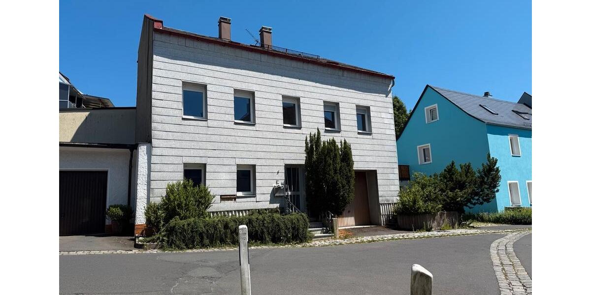 Einfamilienhaus Marktredwitz - 4 Zimmer, 110 m&sup2;, 130.000&euro; | Angebot:27055064
