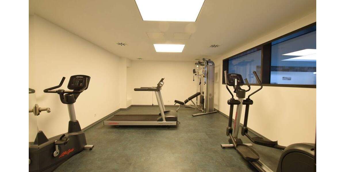 Etagenwohnung Ludwigshafen Süd - 4 Zimmer, 181 m&sup2;, 2.557&euro; | Angebot:25628262