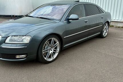 Audi A8 260.000 km 10.900 &euro; Zella-Mehlis 98544