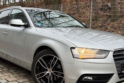 Audi A4 124.100 km 11.990 &euro; Nürnberg 90431