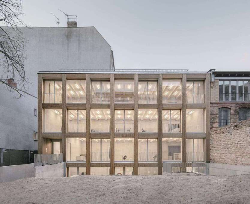 Büro in Berlin 6.200 € 300 m²