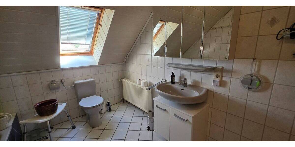 Einfamilienhaus Westoverledingen Flachsmeer - 5 Zimmer, 165 m&sup2;, 350.000&euro; | Angebot:26435798