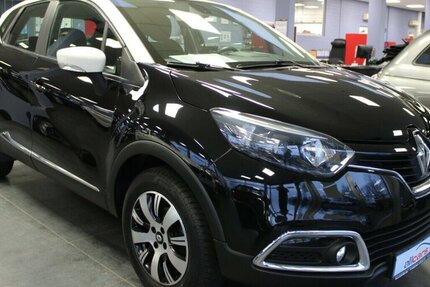 Renault Captur TCe 90 Experience 49.630 km 9.980 &euro; Euskirchen 53881