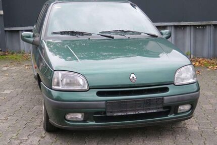 Renault Clio 65.052 km 2.100 € Saarbrücken 66117