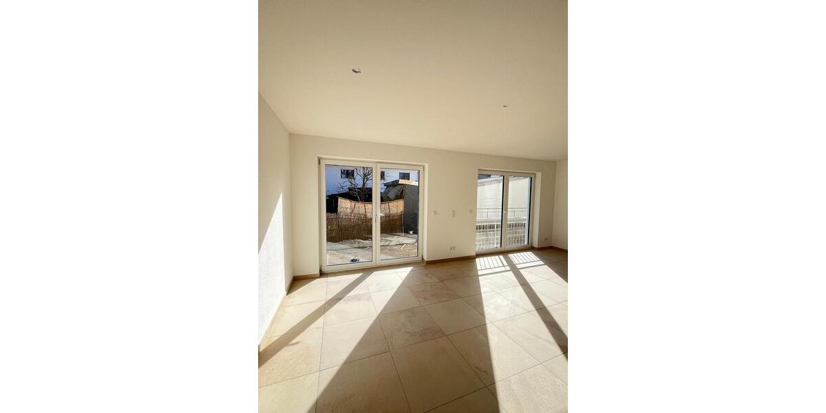 Doppelhaushälfte Egmating - 7 Zimmer, 174 m&sup2;, 2.500&euro; | Angebot:25384338