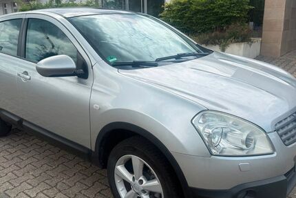 Nissan Qashqai 297.408 km 2.999 &euro; MAINZ 55130