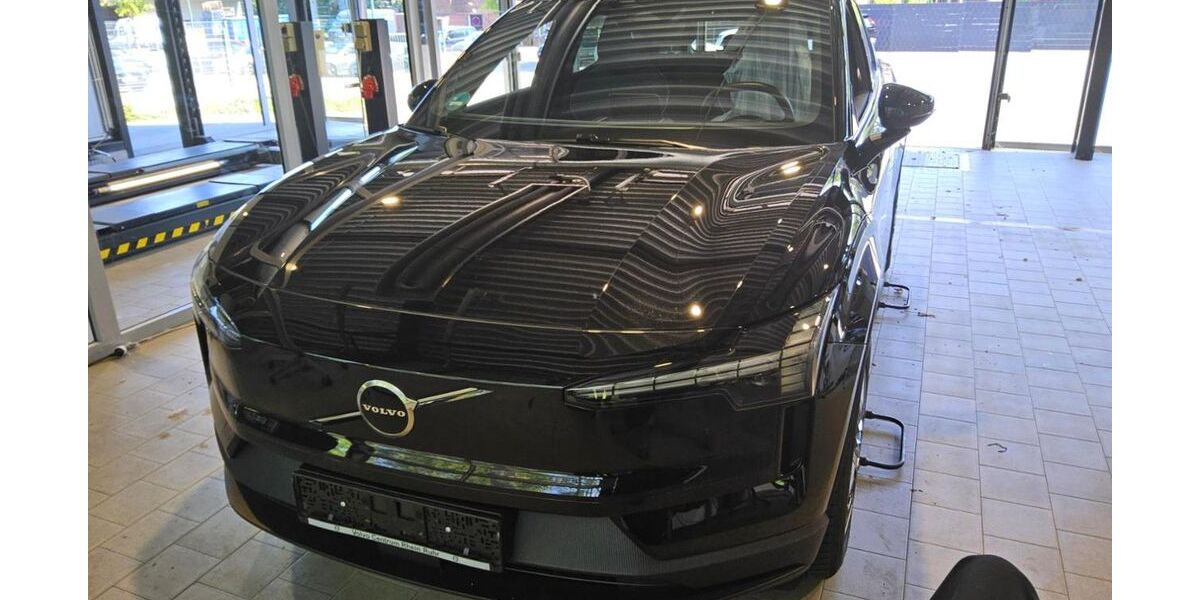 Volvo EX30 31.131 km 30.990 &euro; Essen-Kray 45309