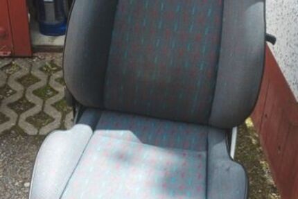 VW Golf 142.000 km 4.500 &euro; Oberschöna 09600