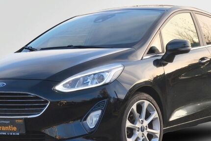 Ford Fiesta 96.000 km 9.980 &euro; Husum 25813