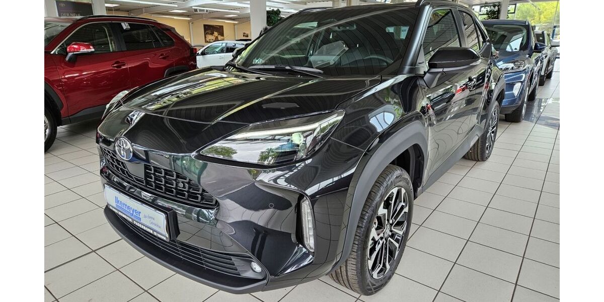 Toyota Yaris Cross 7.000 km 26.950 &euro; Paderborn 33104