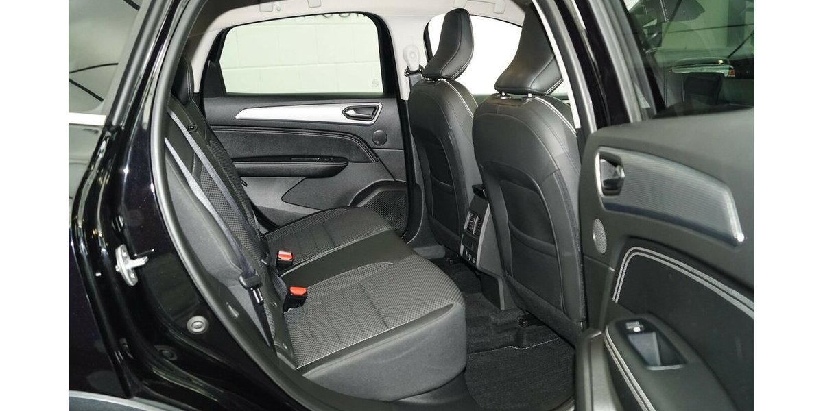 Renault Arkana Mild Hybrid TCe 140 EDC Techno Kamera 29.999 km 22.650 &euro; Lich 35423