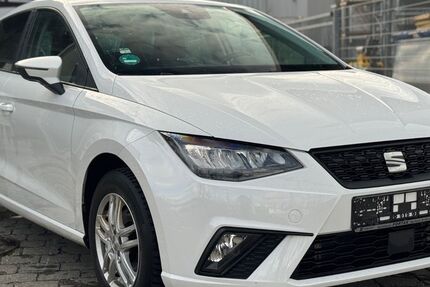 Seat Ibiza 125.000 km 11.650 &euro; Metzingen 72555