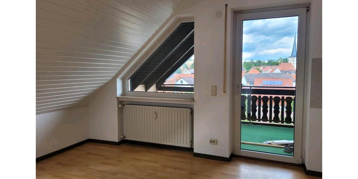 Dachgeschoßwohnung Bischofsheim in der Rhön - 3 Zimmer, 82 m&sup2;, 500&euro; | Angebot:26697462