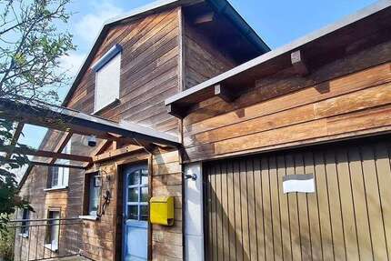 Haus Wachenroth - 7 Zimmer, 220 m&sup2;, 469.000&euro; | Angebot:26286070
