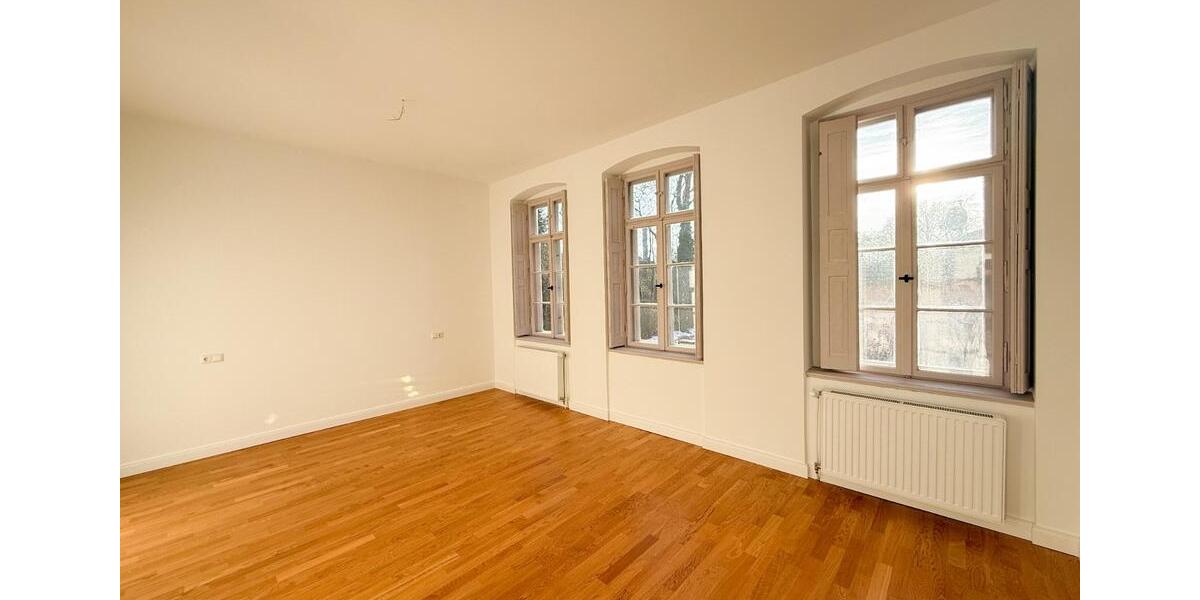 Erdgeschoßwohnung Erkner - 4 Zimmer, 154 m&sup2;, 1.700&euro; | Angebot:25148017