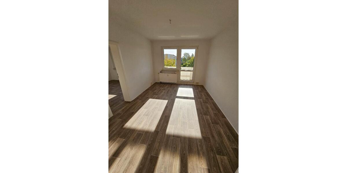 Etagenwohnung Altenburg - 2 Zimmer, 49 m&sup2;, 320&euro; | Angebot:26382369