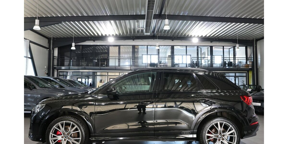 Audi Q3 40 TDI QUATTRO S-LINE SPORT BLACK MATRIX-LED 172.000 km 27.444 &euro; Hamm 59077