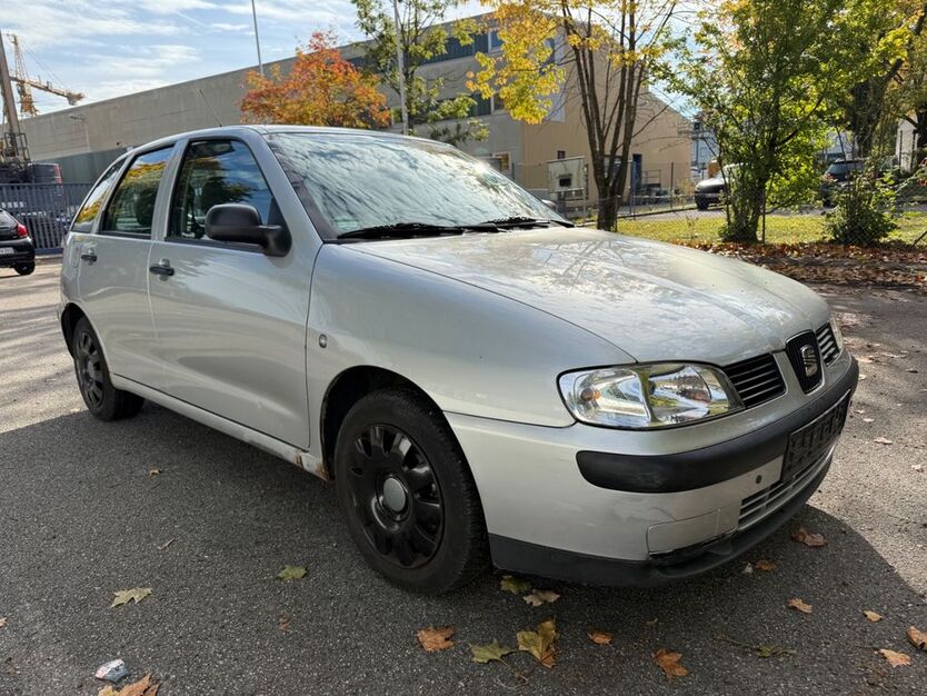 Seat Ibiza 55.127 km 600 € Emmering 82275