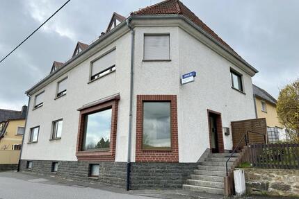 Attraktive Gewerberäume - Büro - Ladenfläche in NeukirchLausitz