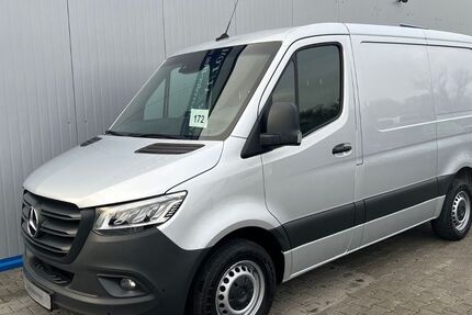 Mercedes-Benz Sprinter 198.070 km 23.899 &euro; Berlin 13055