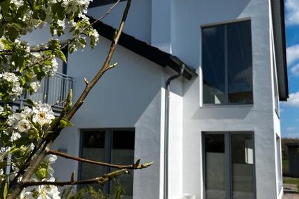 Haus Saterland - 7 Zimmer, 228 m&sup2;, 555.000&euro; | Angebot:26683145