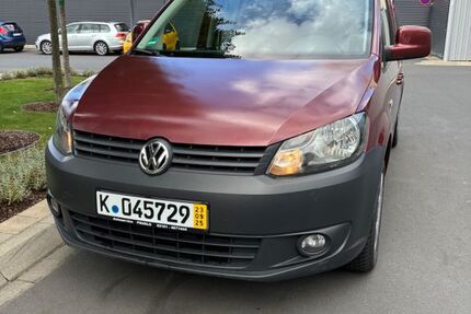 VW Caddy Maxi 211.900 km 12.600 &euro; Köln 51105
