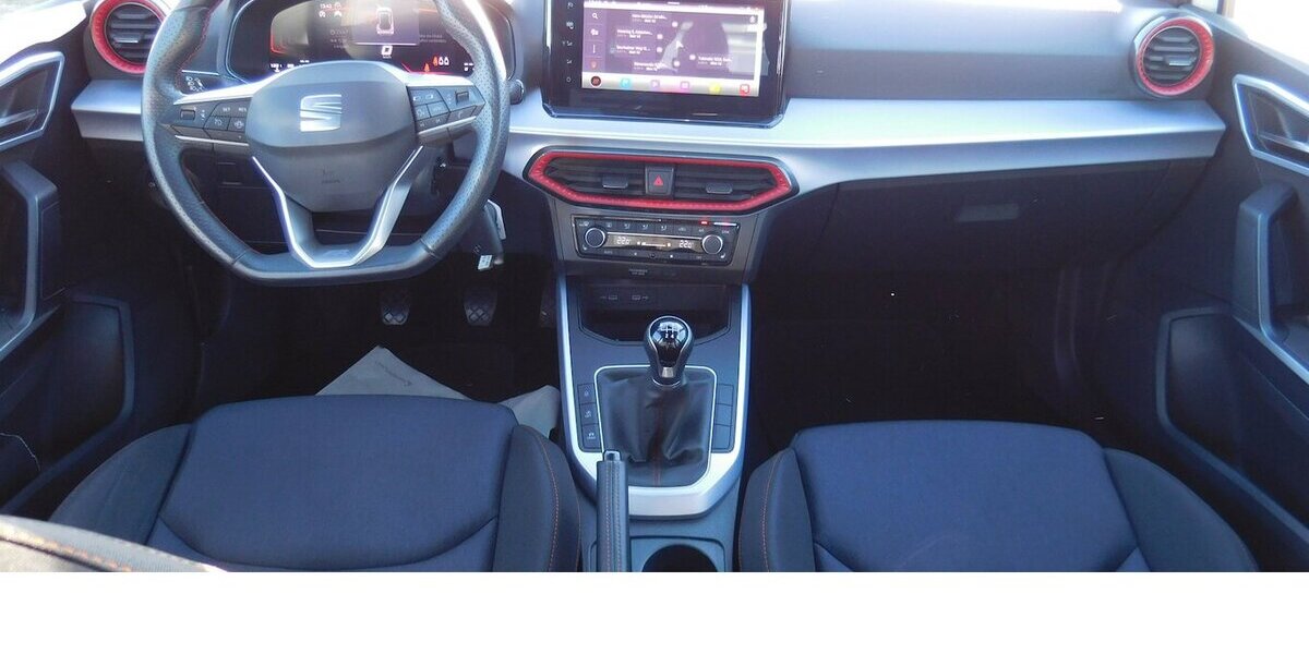 Seat Arona 1.0 FR-Line TSI BMT Navi Klima Alu 27.000 km 16.990 &euro; Vordorf 38533