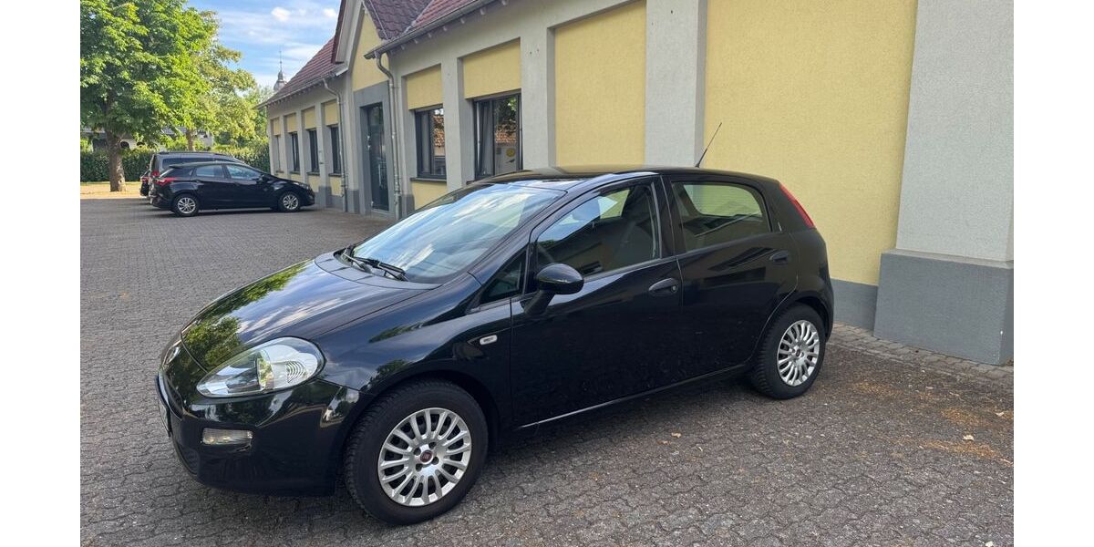 Fiat Punto 159.000 km 3.700 &euro; Landau 76829